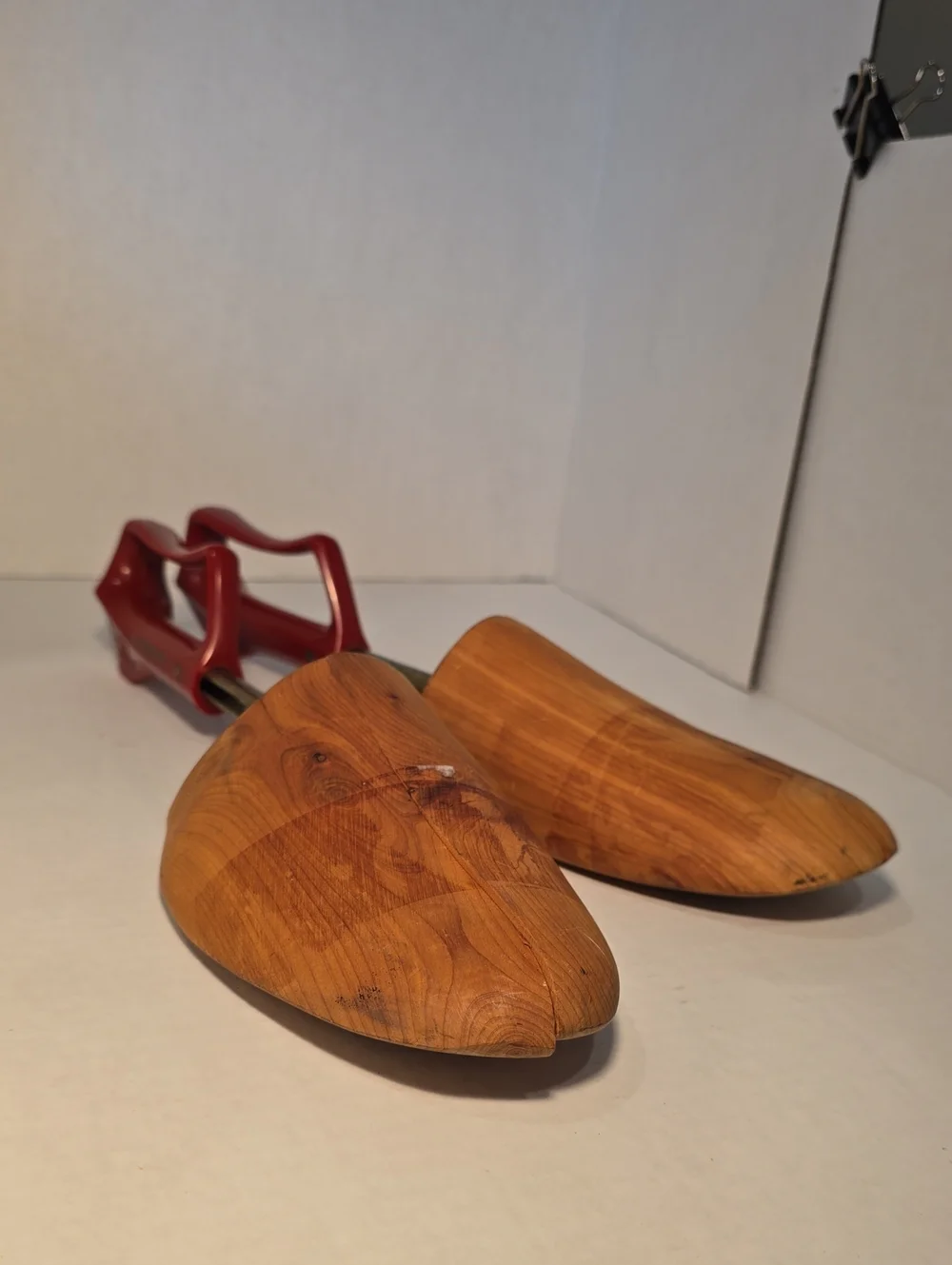 Wooden Florsheim Shoe Trees with Red Handles - Men Shoe Care